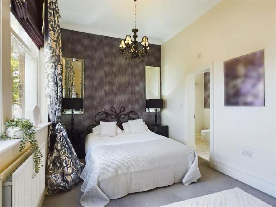 Upmarket In Apartment Ormskirk